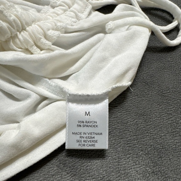 2/15 White Westport Top - Picture 8 of 8